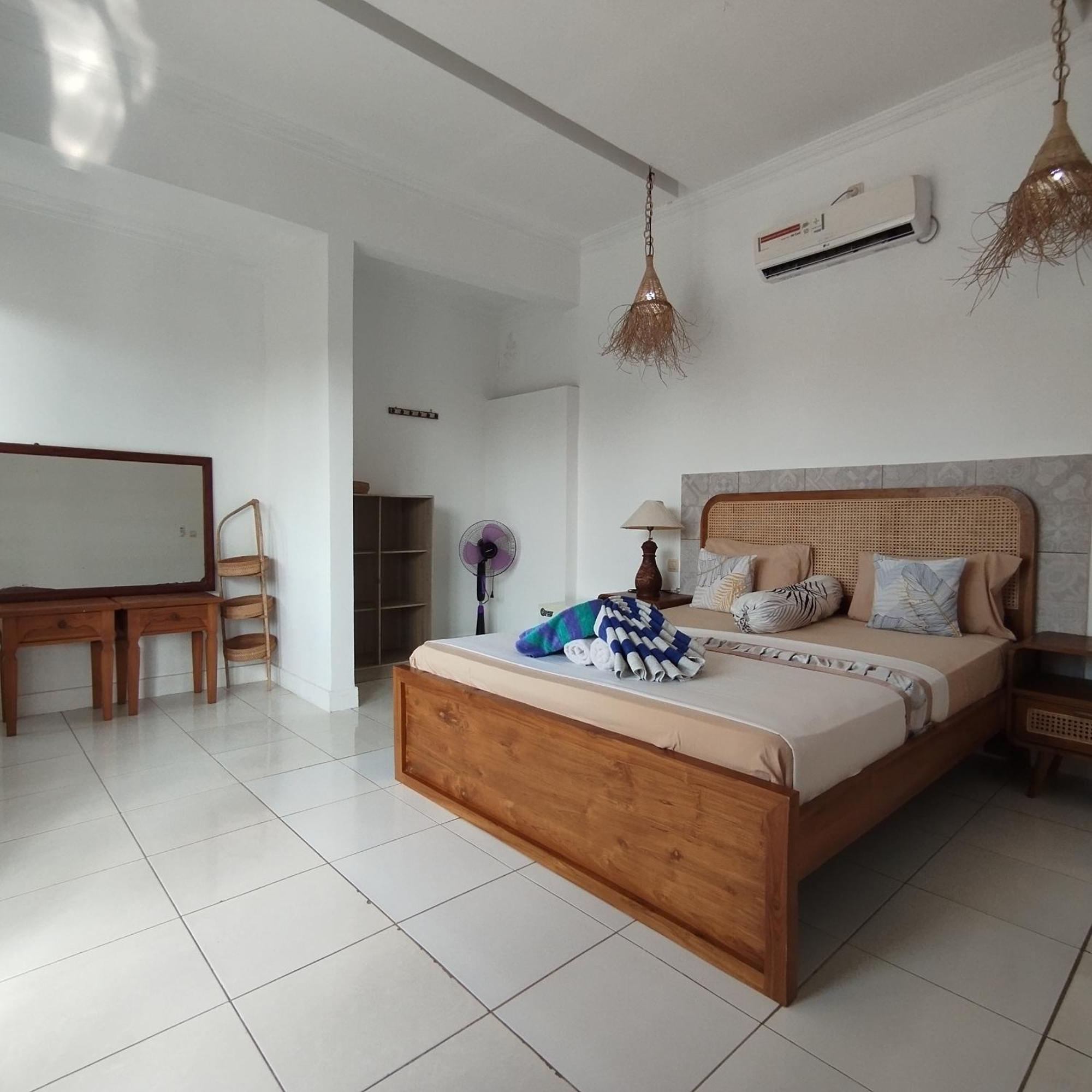 Palm Trees Villas Gili Air Exterior foto