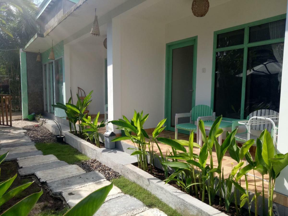 Palm Trees Villas Gili Air Exterior foto